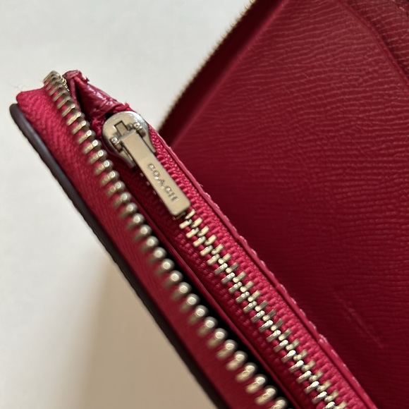Pink Coach Wallet Wristlet - Picture 9 of 12